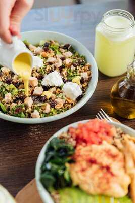 Quinoa Café - Dean Valdivia