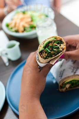 Quinoa Café - Pardo Y Aliaga