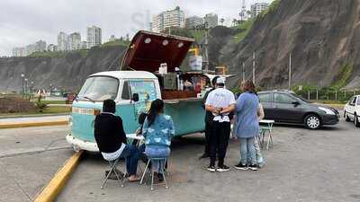La Curva Foodtruck - Miraflores