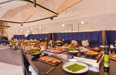 Residente Restaurante & Bar