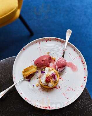 Residente Restaurante & Bar