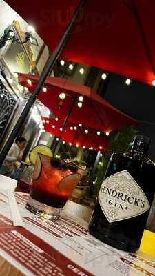 Cosmopolitan Bar Café