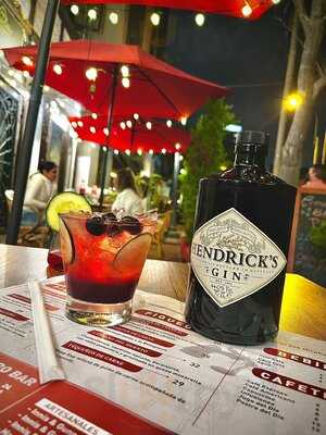 Cosmopolitan Bar Café