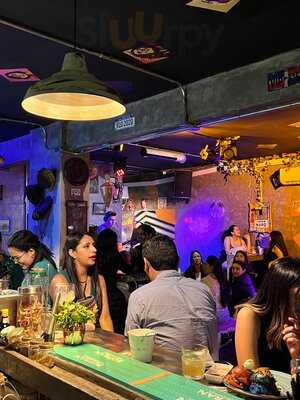 El Museo Bar