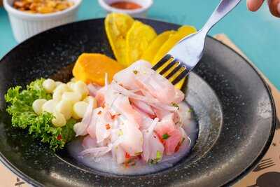 Puerto Máncora Restaurante - Refugio