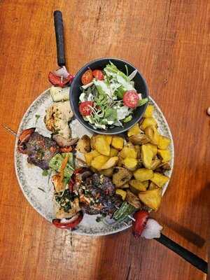 Varayoc Chicken & Grill