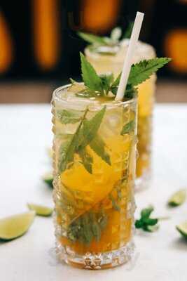 Baraúnda Restaurantes Lúdicos