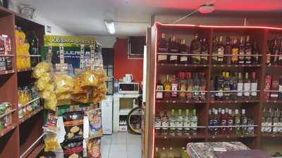 Licorería La Cueva Del Oso