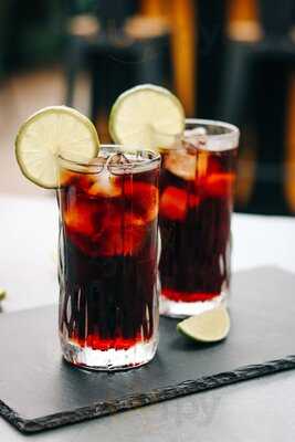 Baraúnda Restaurantes Lúdicos