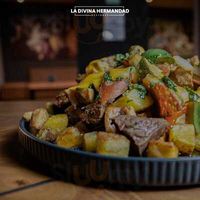 La Divina Hermandad Restobar