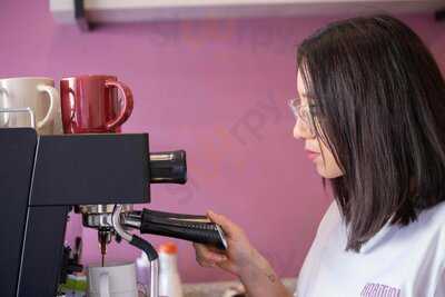 Habitual Café - Cafetería De Especialidad
