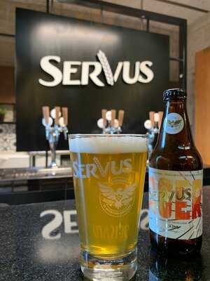 Servus - Craft Beers, Bites & Drinks