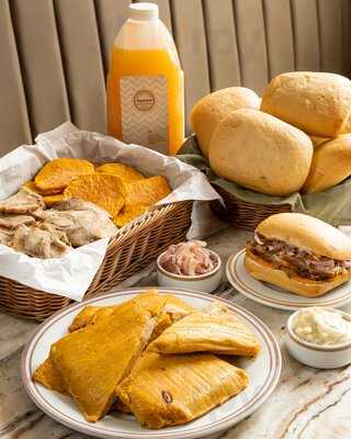 Pastelería San Antonio El Polo