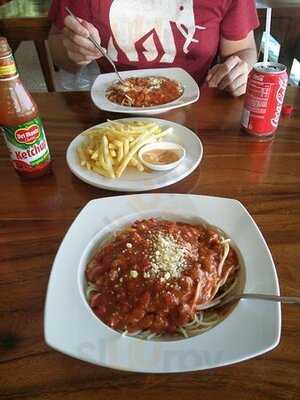 Santiago Bay Restaurant