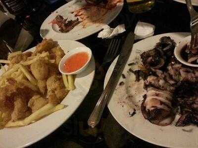 Santiago Bay Restaurant