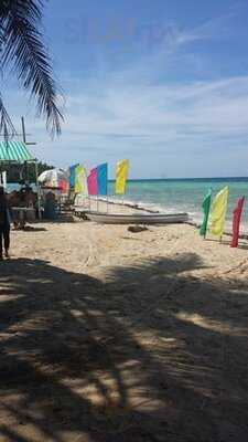 Nena's Grill And Drinks