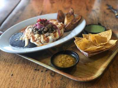 Maya's Grill Haus And Restaurant