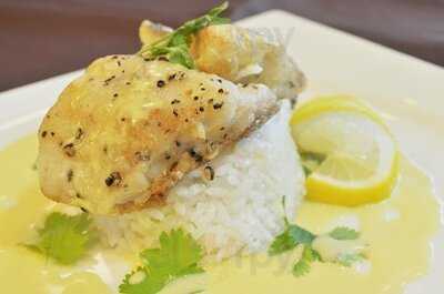 Black Stone At Alona Royal Palm Resort