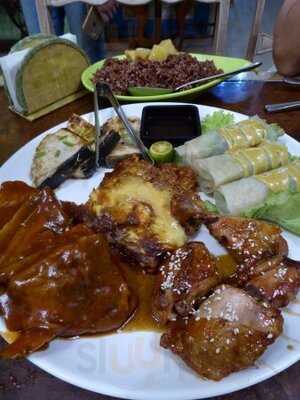 The Buzzz Cafe By Bohol Bee Farm