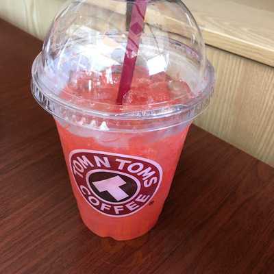 Tom N Toms Coffee