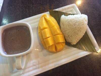 Tablea Chocolate Cafe