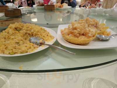 Tsay Cheng Chinese Restaurant