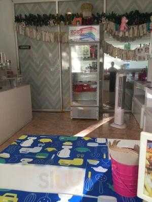 Zoet Cakes & Pastries