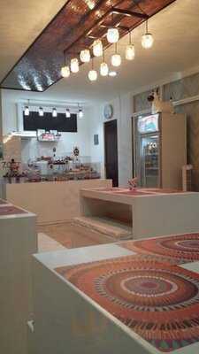 Zoet Cakes & Pastries