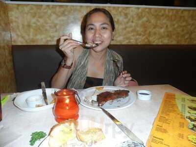 Portos Diner & Grille