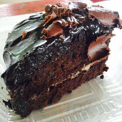 Yoyi's Pastries & Desserts