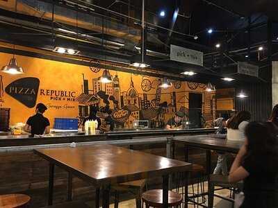 Pizza Republic