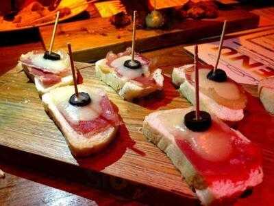 Andele Tapas Bar De Cebu