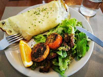 Tazza Cafe And Patisserie, Lahug