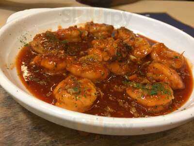 Raphael's Sports Cafe