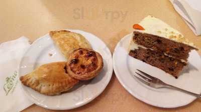 Leona Cakes & Pastries