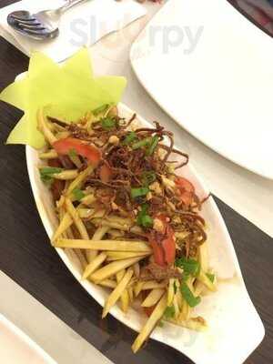 Antonio's Bar And Grill