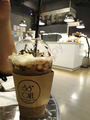 88 Degree Cafe
