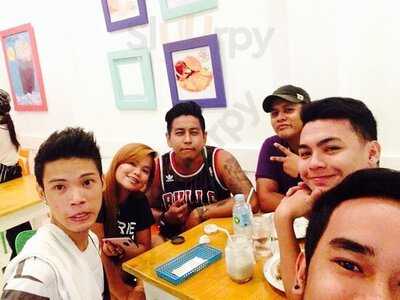 Little Dorothy's Cafe