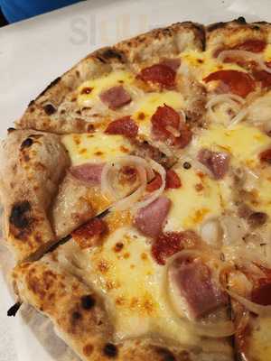 Classio Mobile Wood Fired Oven