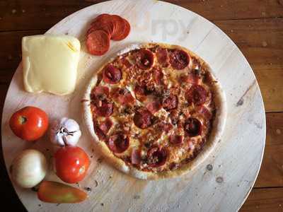 Big Bro Pizza & Diners