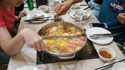 Yuan Wei Shabu Shabu