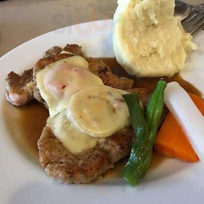 Swiss Deli, Matina Branch