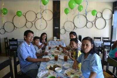 Saluhan Lounge And Buffet