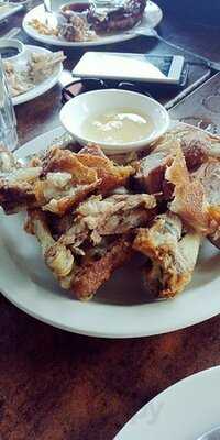 Lyndon's Worlds Worst Ribs And Awful Chicken