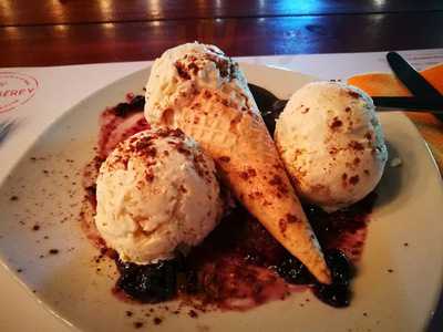 Huckleberry Southern Kitchen & Bar