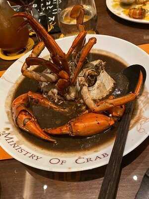 Ministry Of Crab, Manila
