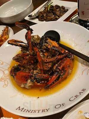 Ministry Of Crab, Manila