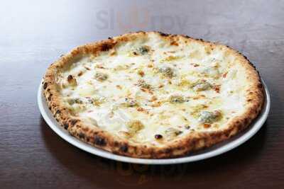 Salvatore Cuomo & Bar