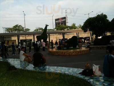 Yellow Cab Market Market