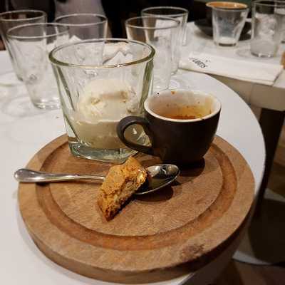 St. Louis House Of Fine Ice Cream & Dessert